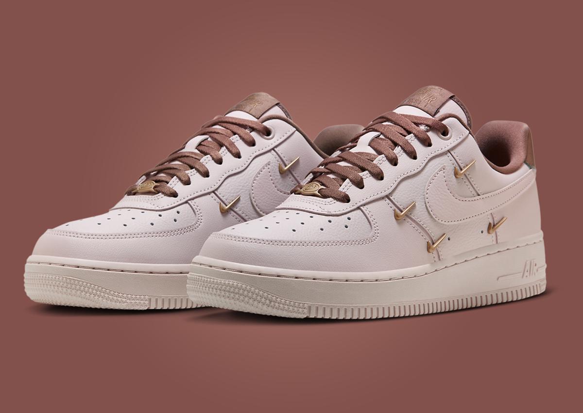 Nike Air Force 1 Low LX Pink Oxford (W)