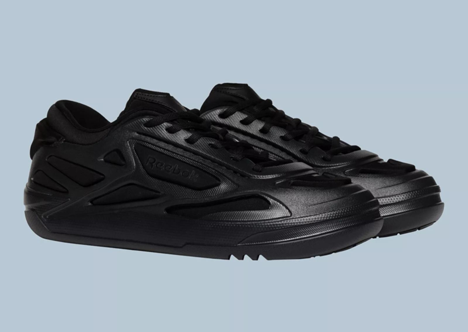 Reebok LTD Club C FWD Full Black Angle