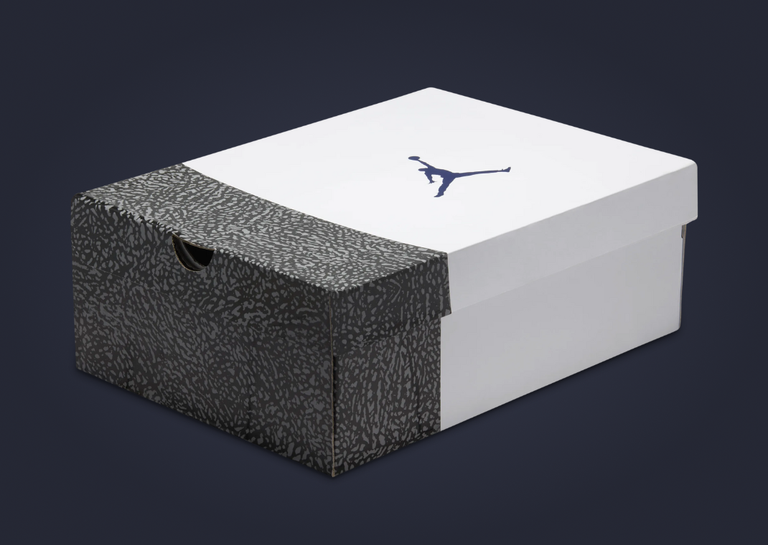 Air Jordan 3 Retro White Midnight Navy Packaging