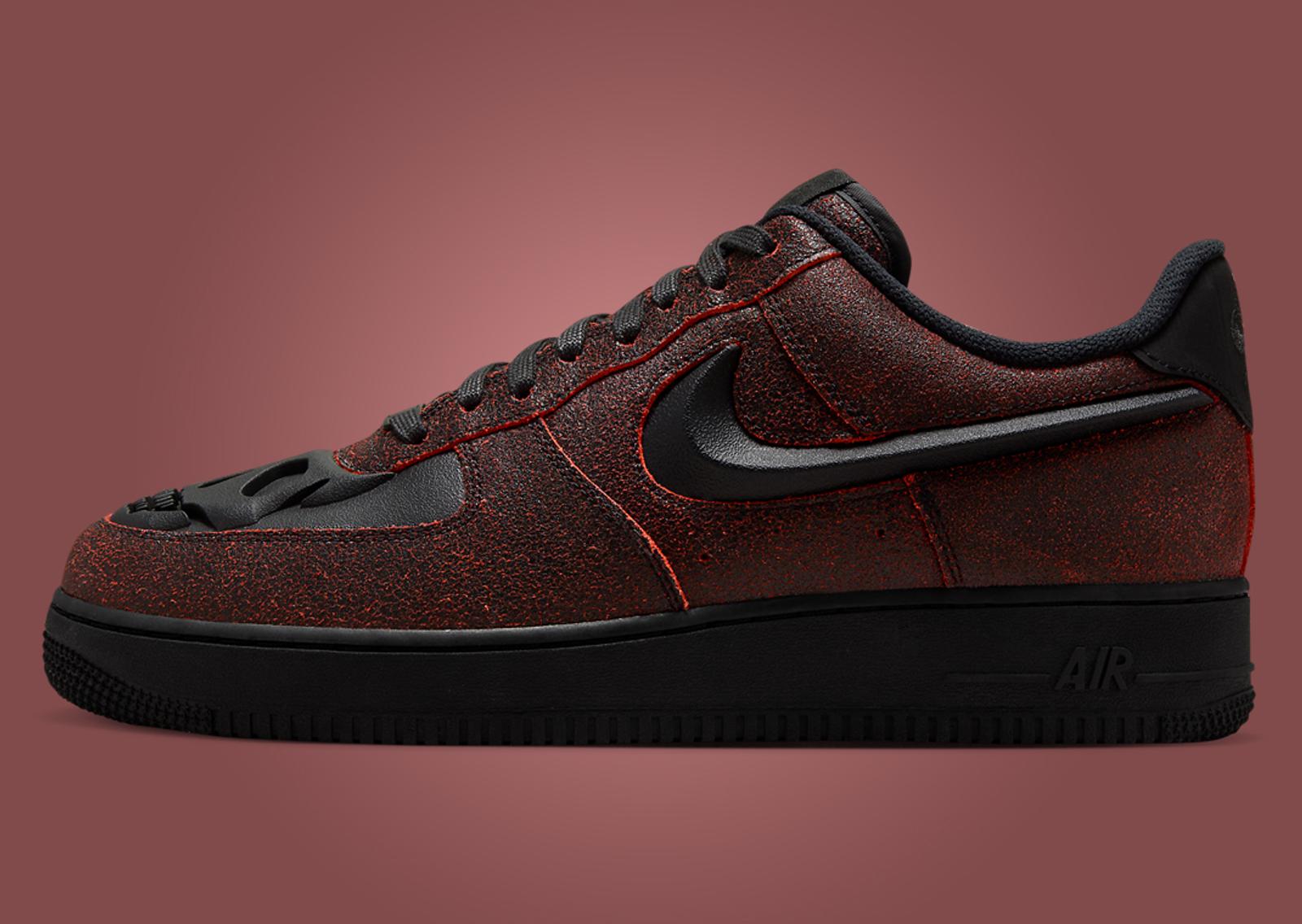 Nike Air Force 1 Low Halloween Skull Lateral