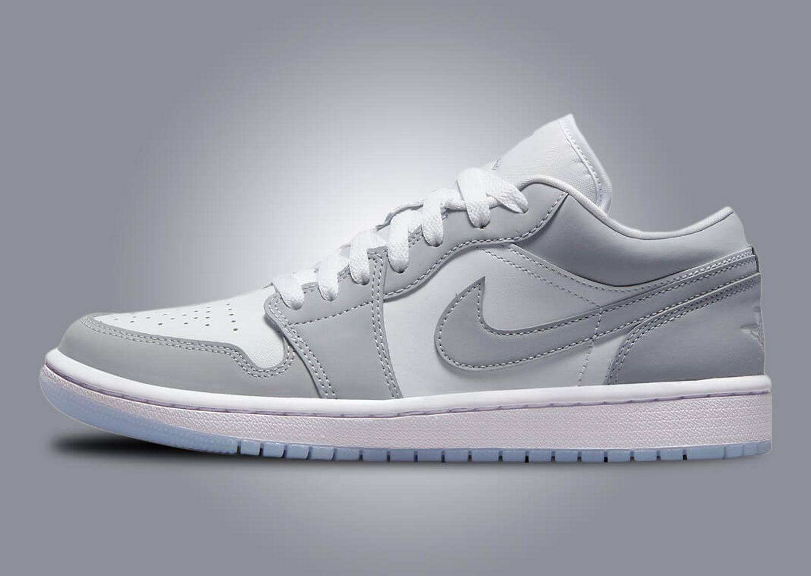 Air Jordan 1 Low White Wolf Grey (W) Lateral