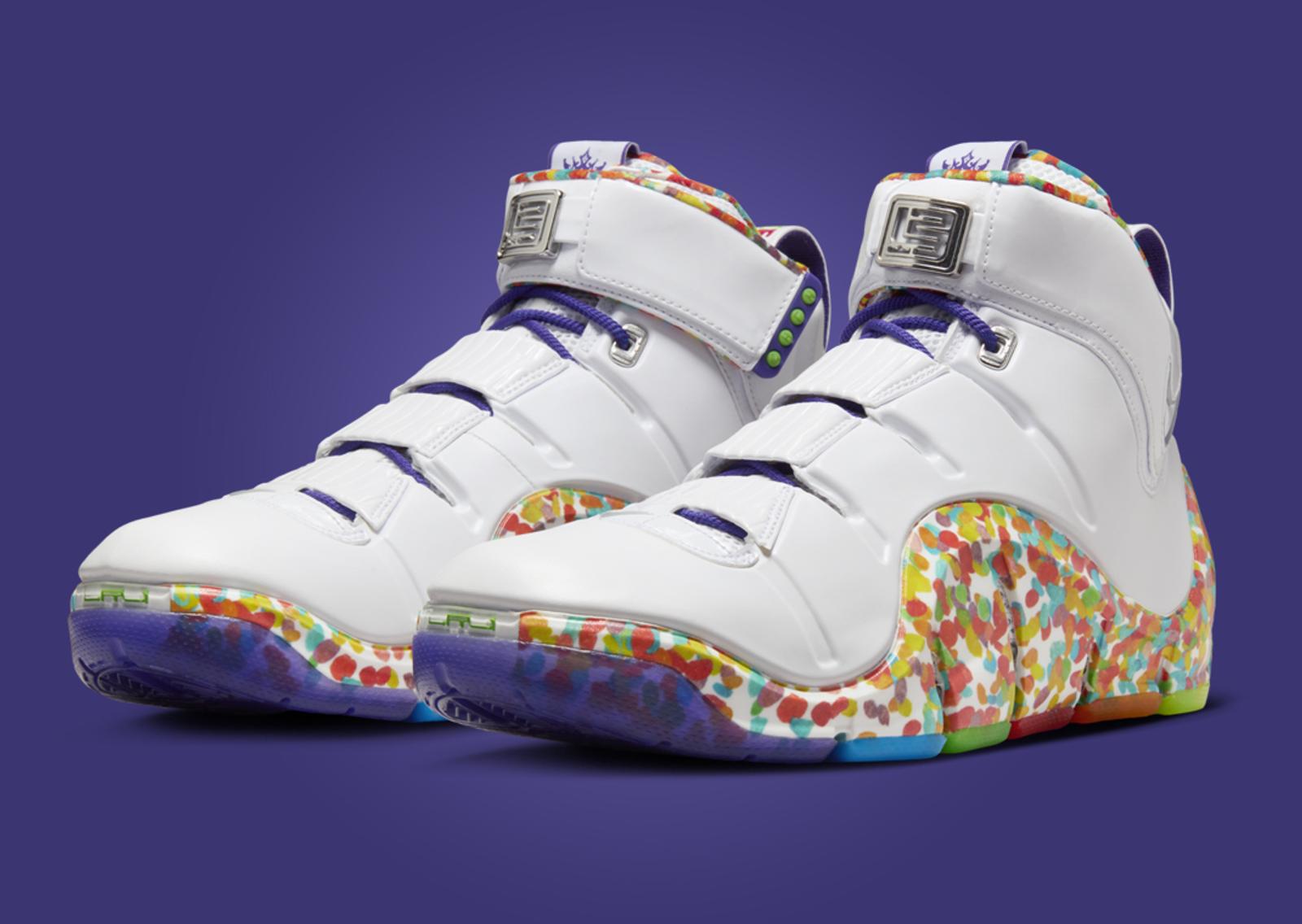 Nike LeBron 4 Fruity Pebbles Angle