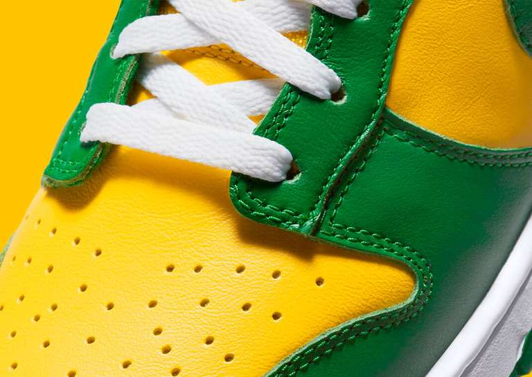 Nike Dunk Low Brazil Angle Toe
