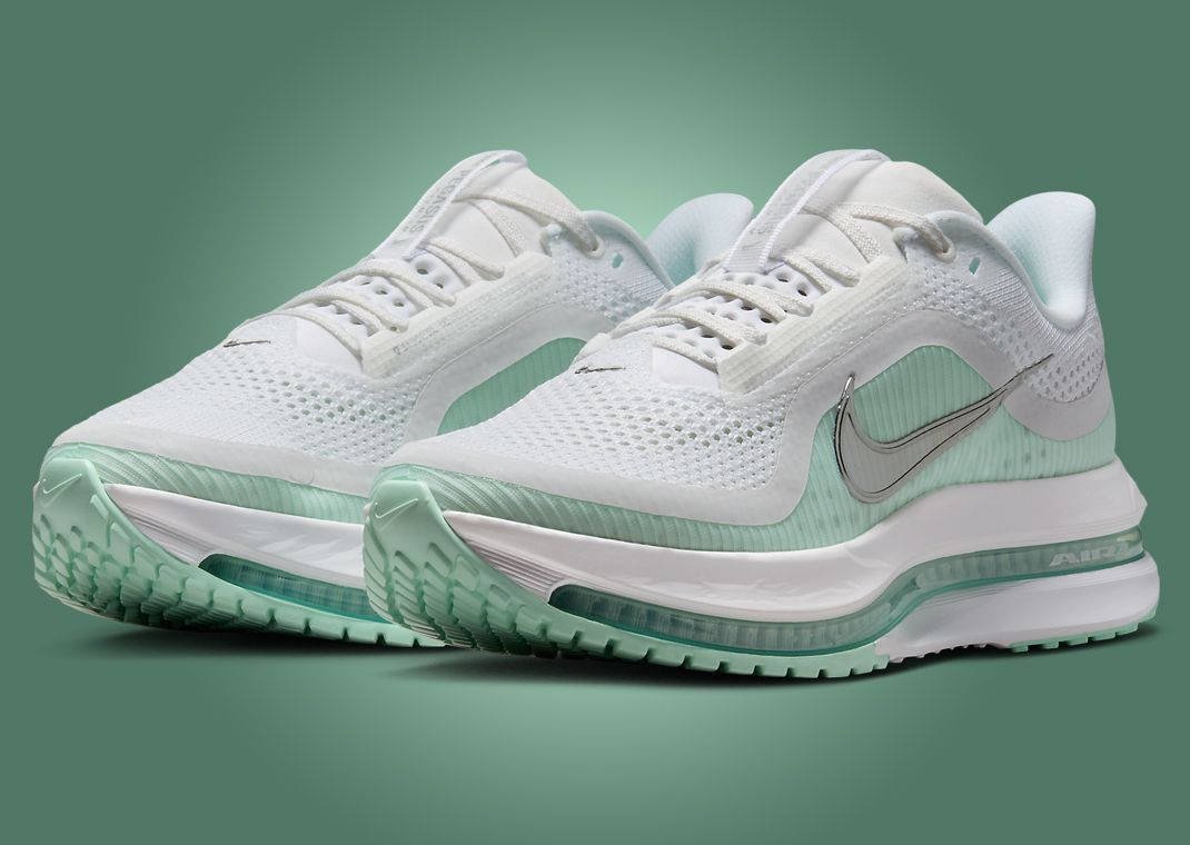 ◆正規品◆NIKE PEGASUS PREMIUM WHITE MINT FOAM(W)◆関税込◆ The Women's Nike Pegasus Premium White Mint Foam is