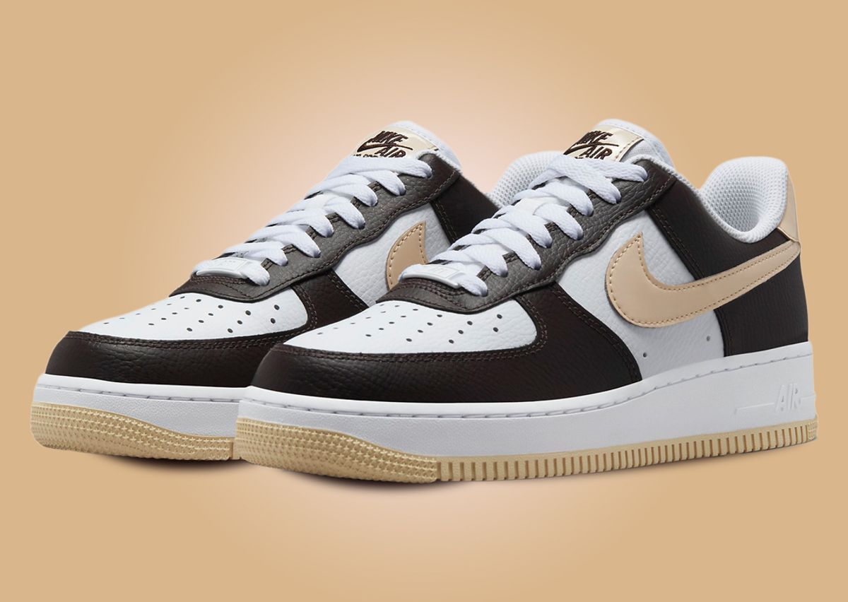 Nike Brown Air Force 1 '07 Sneakers - Cacao WOW/SANDDRIFT