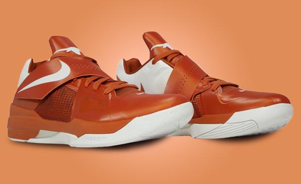 The Nike KD 4 Texas Longhorns Returns Holiday 2025