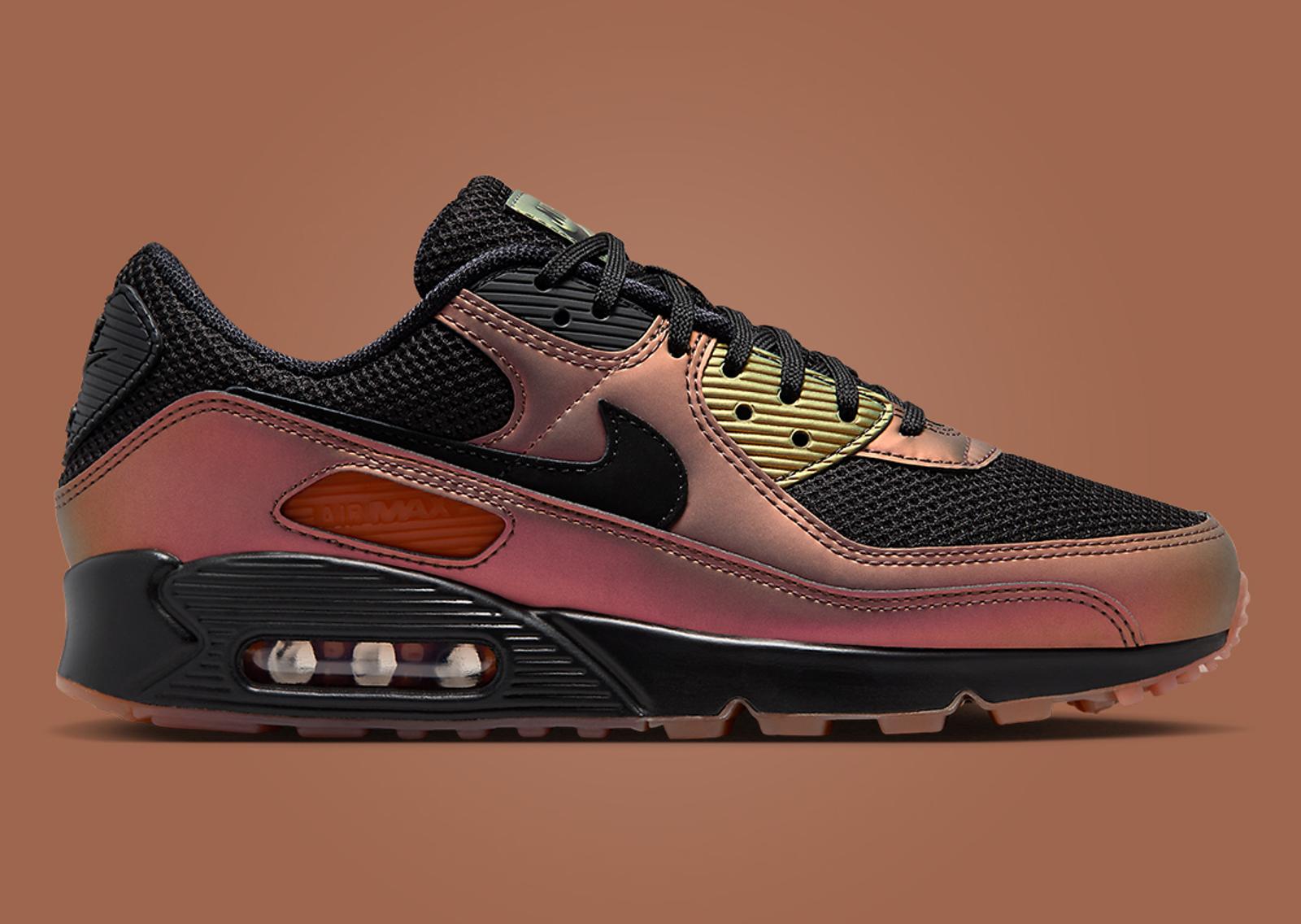 Nike Air Max 90 Scarab Halloween Lateral Right