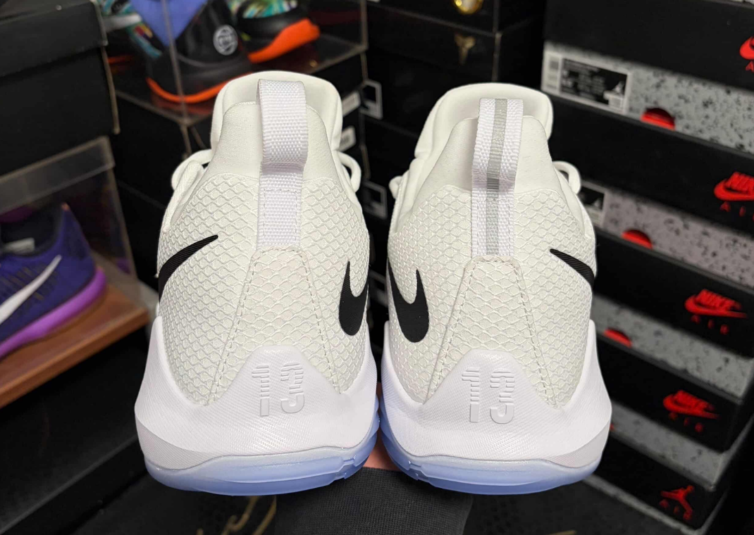pg 1 white ice