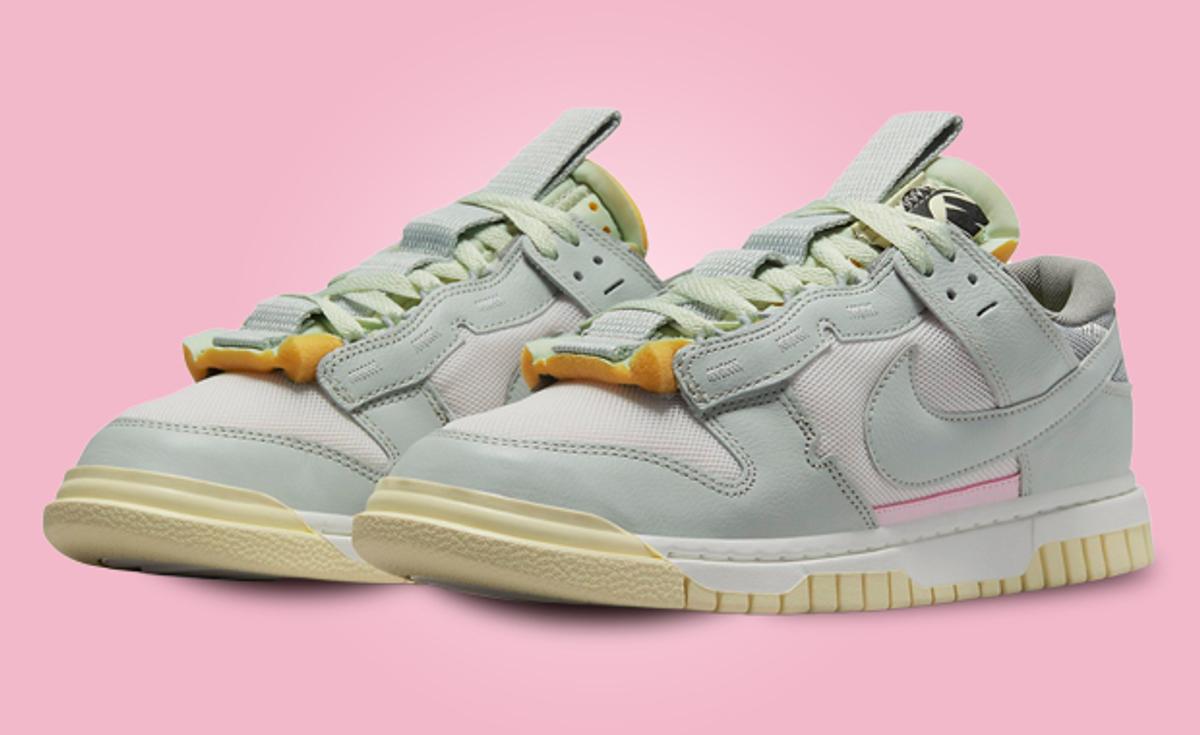 Light Silver And Pink Foam Dress This Nike Dunk Low Remastered