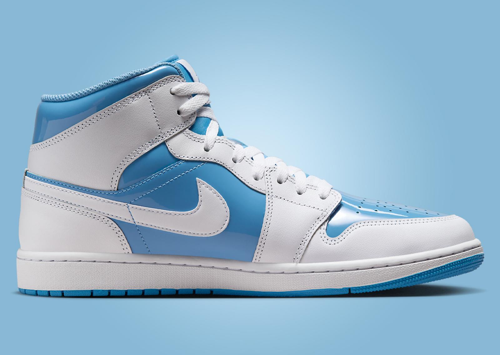 Air Jordan 1 Mid Legend Blue Medial