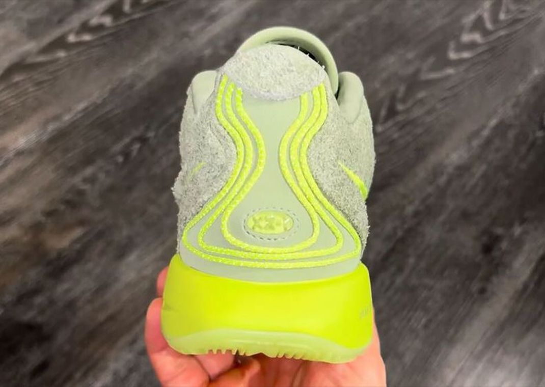 The Nike LeBron 21 Algae Releases January 2024