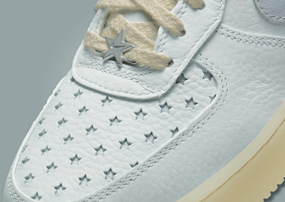 Louis Vuitton's New Spring '22 Sneakers Revamp Nike's Air Force 1's –  Footwear News