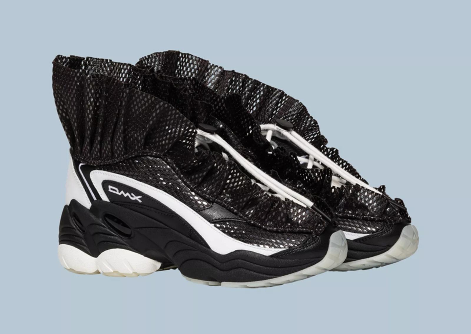 Reebok LTD DMX Ruffle Black (W) Angle