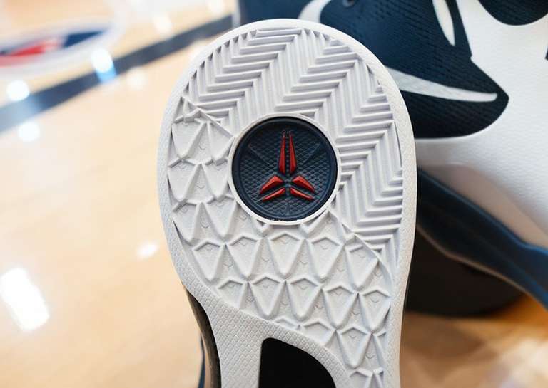 Nike Kobe 8 Protro UCONN PE Outsole