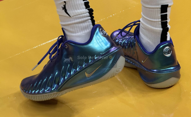 Paige Bueckers wearing the Nike GT Cut 4