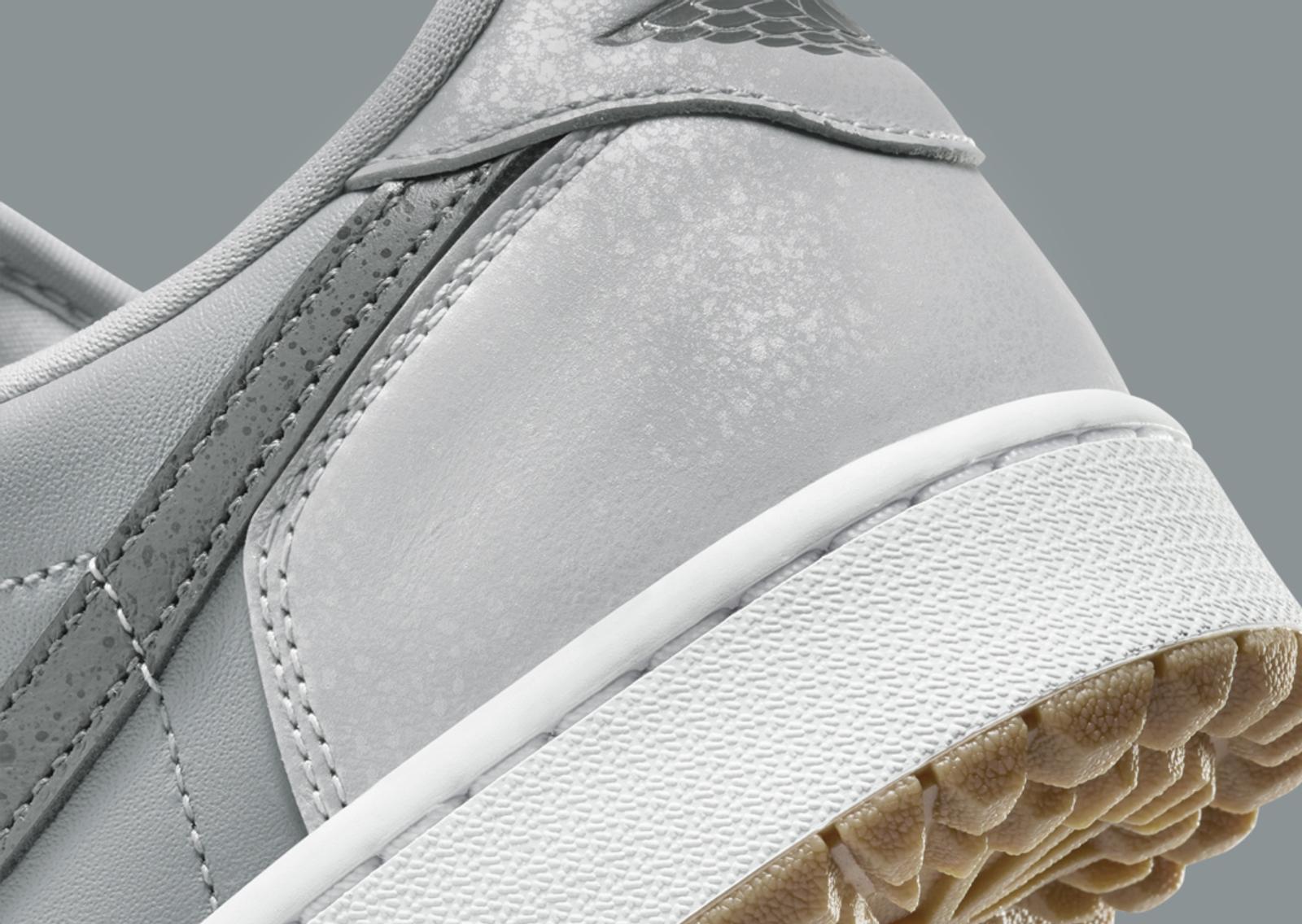 Air Jordan 1 Low Golf Wolf Grey Gum Heel Detail