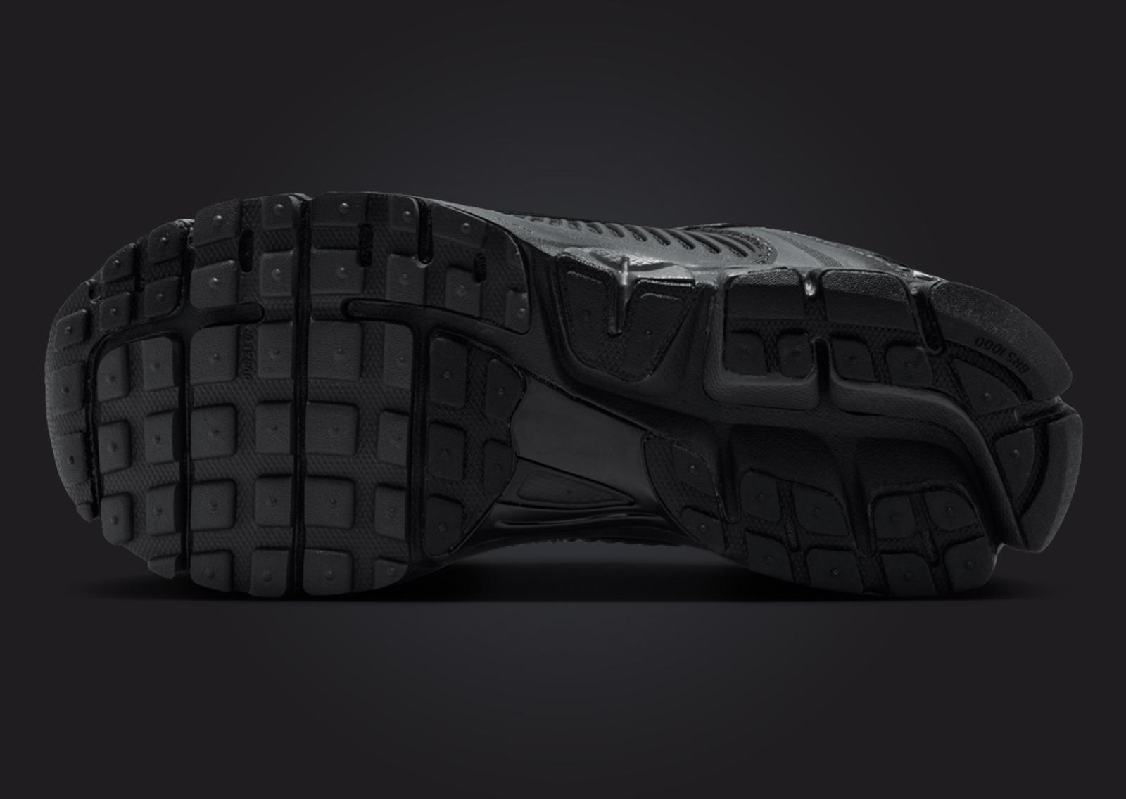 Nike Zoom Vomero 5 Triple Black (W) Outsole