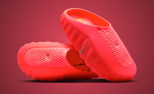 Nike Mind 001 Solar Red