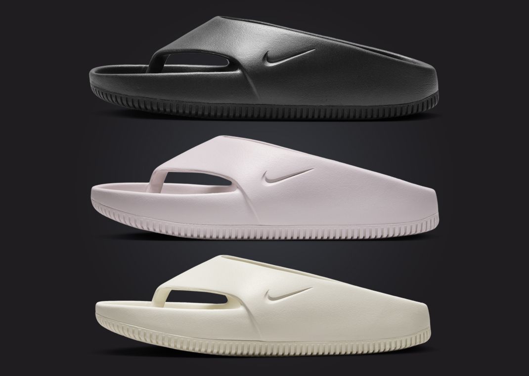 All white hotsell nike flip flops