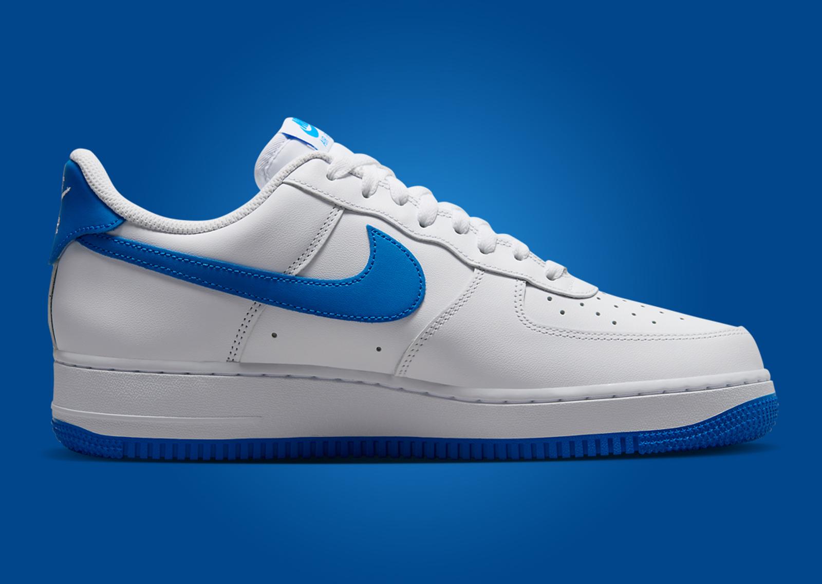 Nike Air Force 1 Low EasyOn White Hyper Royal Medial