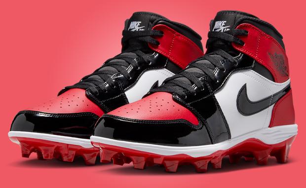 Air Jordan 1 Mid Cleat TD Bred Toe