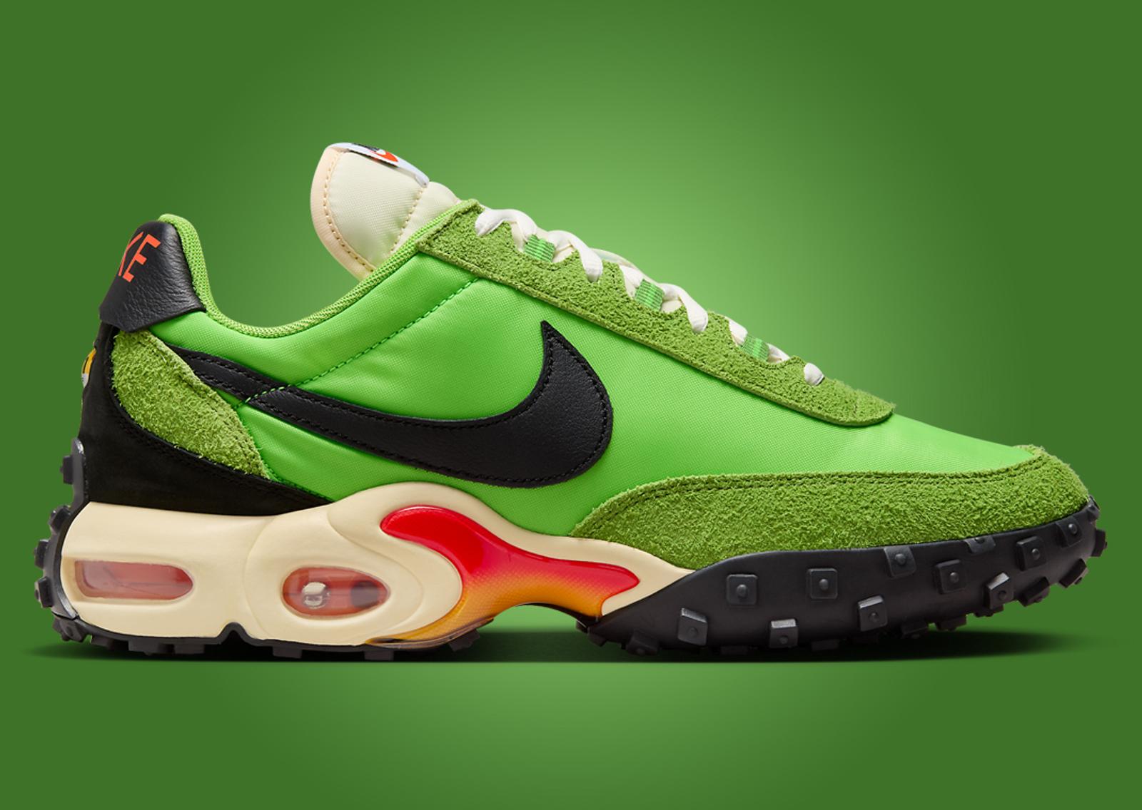 Nike Air Max Waffle SP Action Green Lateral