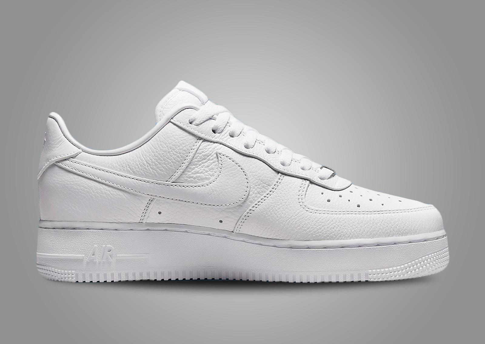 Drake x Nike Air Force 1 Low Certified Lover Boy Medial