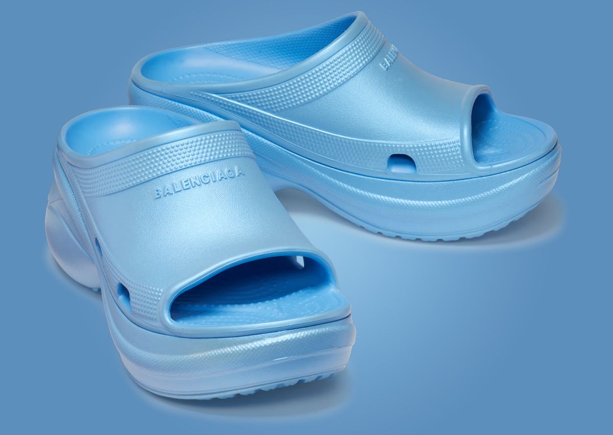 Balenciaga x Crocs Women's Pool Slide Sandal Blue Angle