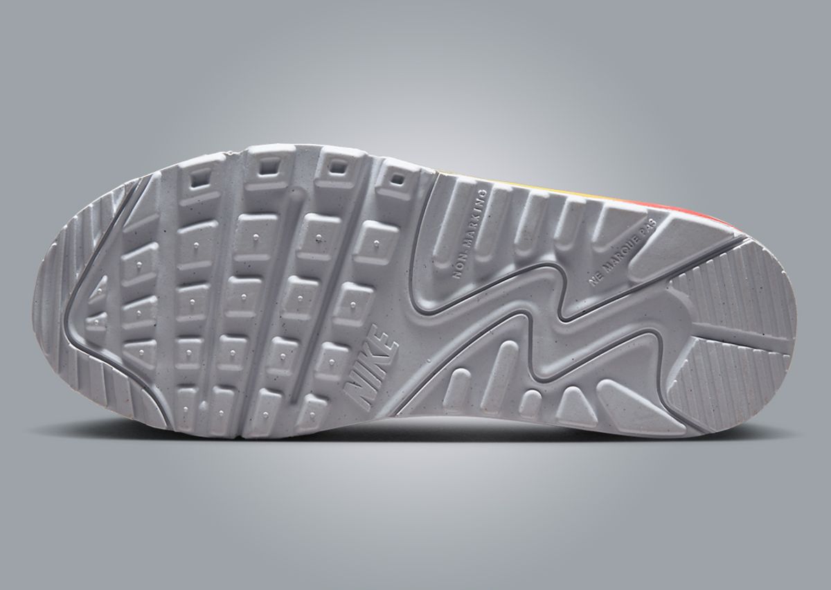 Nike Air Max 90 NN Gradient Wedge Pure Platinum (GS) Outsole