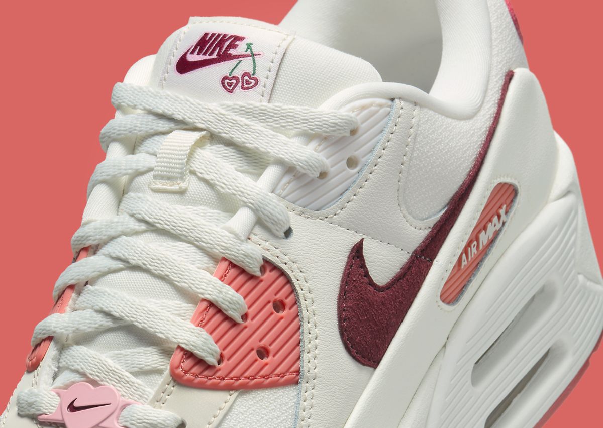 Nike Air Max 90 Elevate Valentine's Day (W) Midfoot Detail