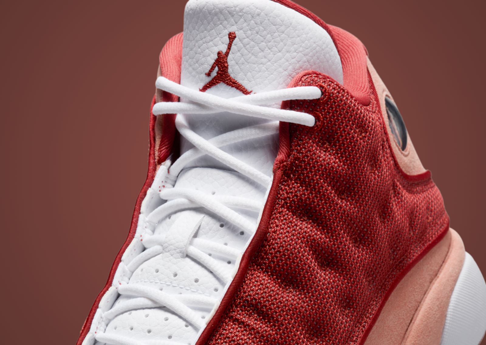 Air Jordan 13 Retro Dune Red Tongue Detail