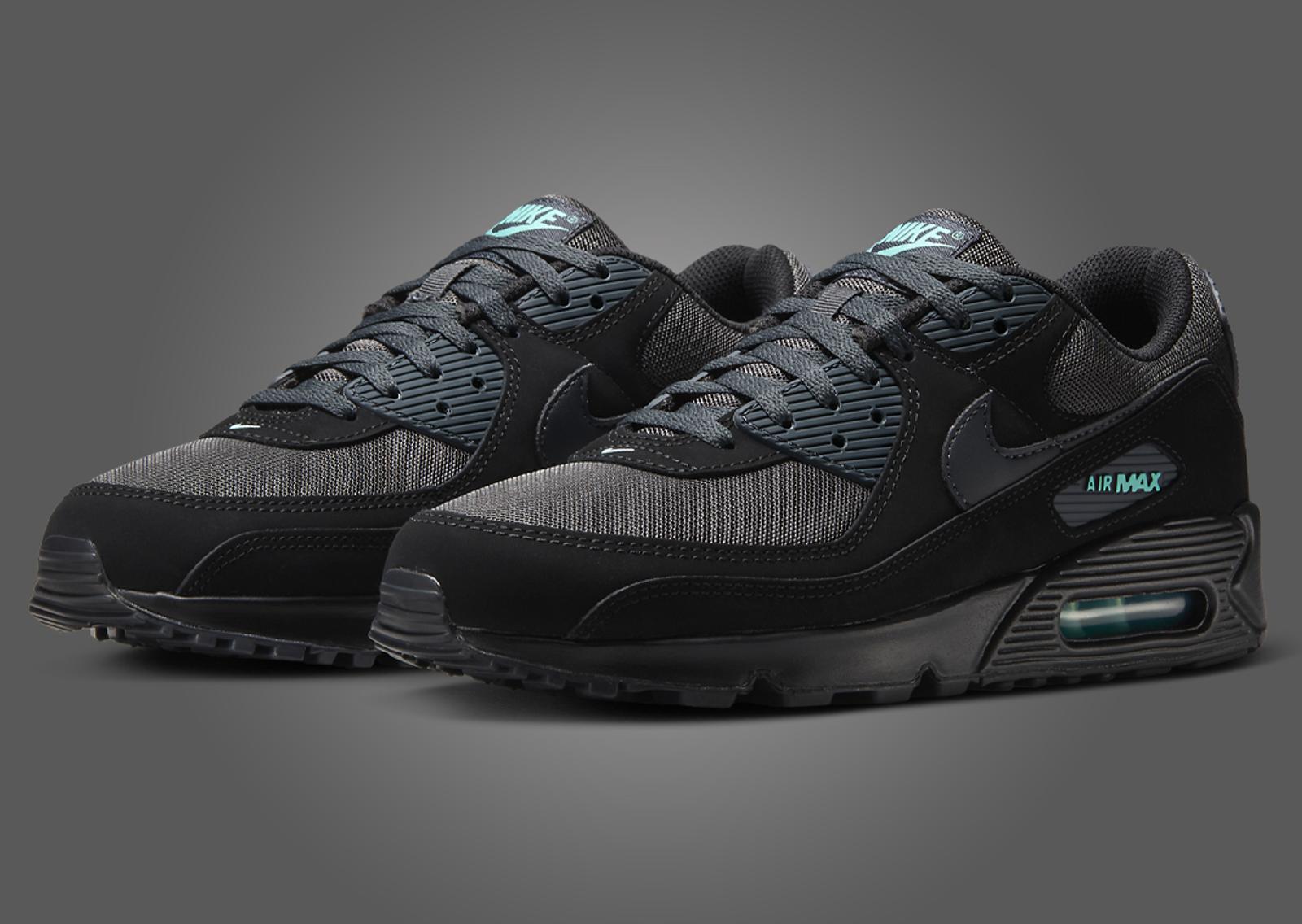 Nike Air Max 90 Tiffany Angle