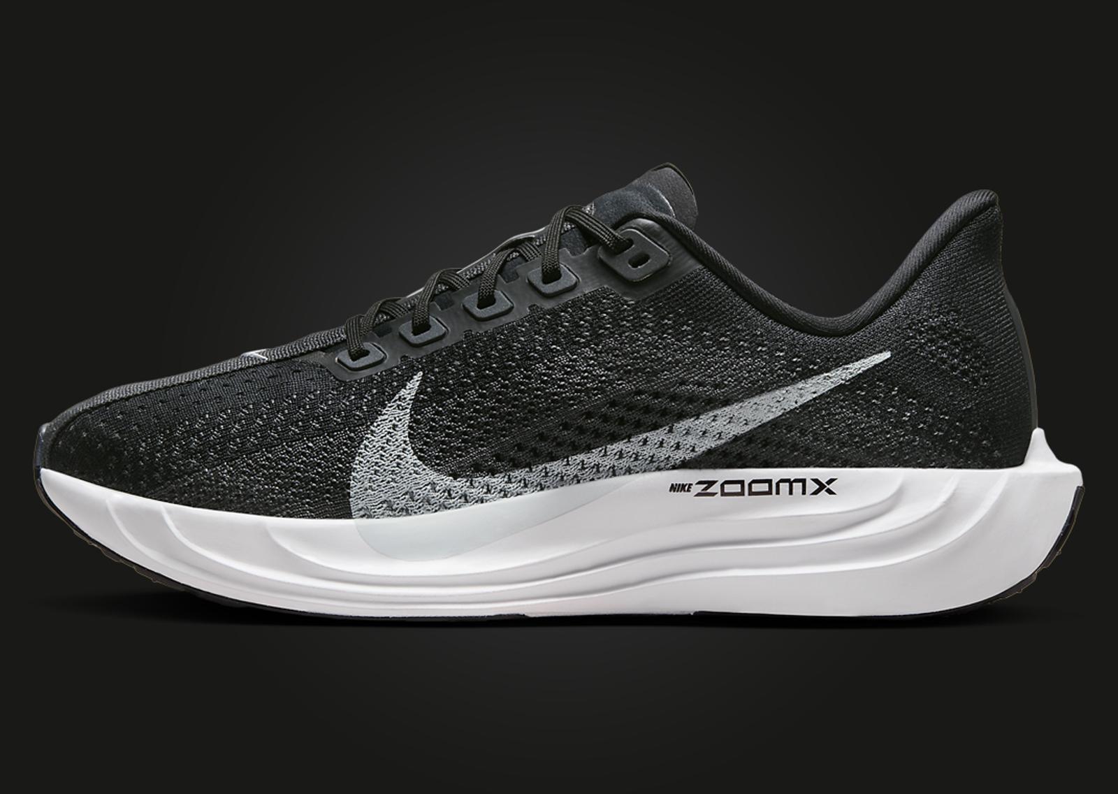 Nike Pegasus Plus Black Pure Platinum Lateral