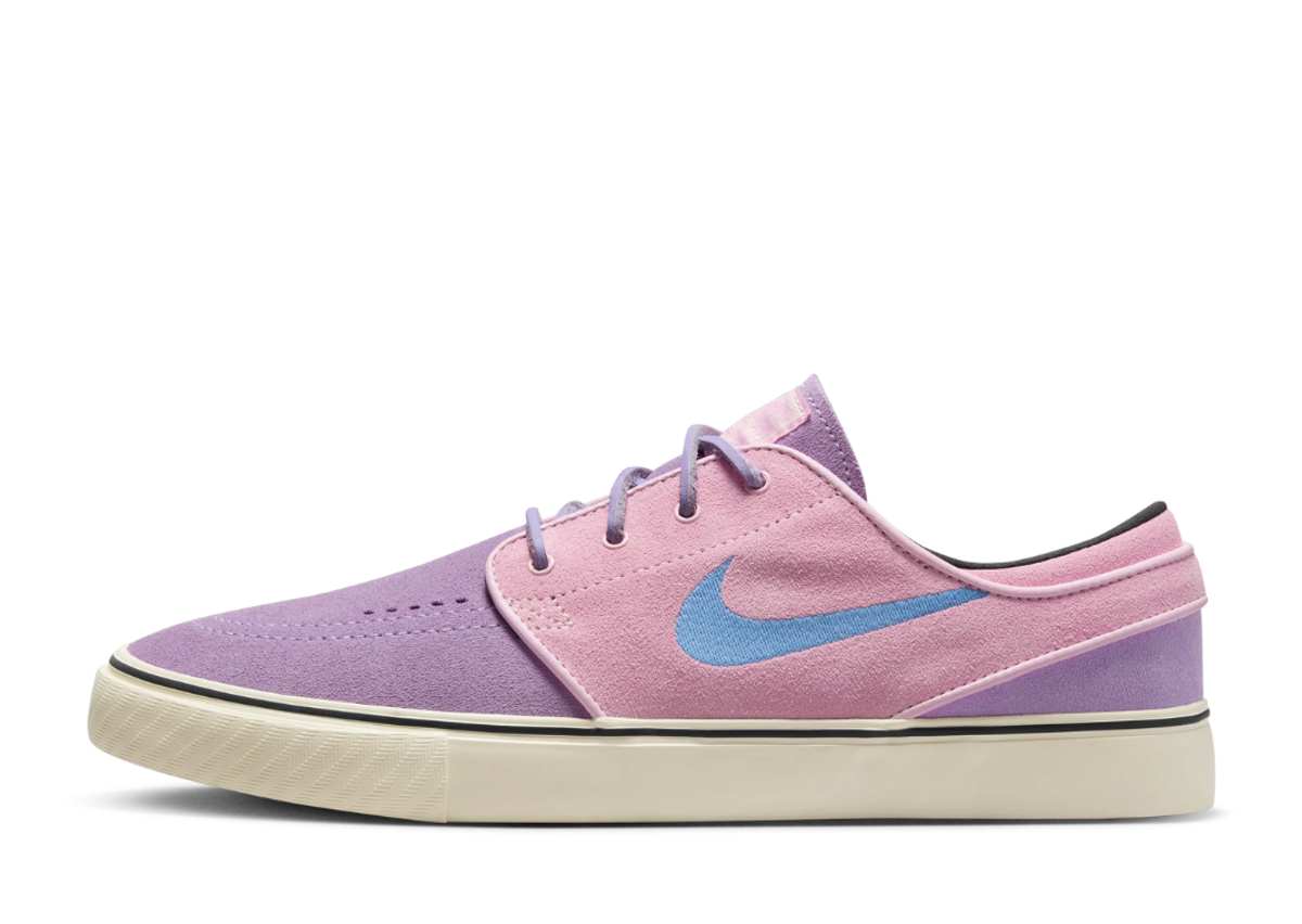 Nike SB Professional Skaters With Signature Sneakers