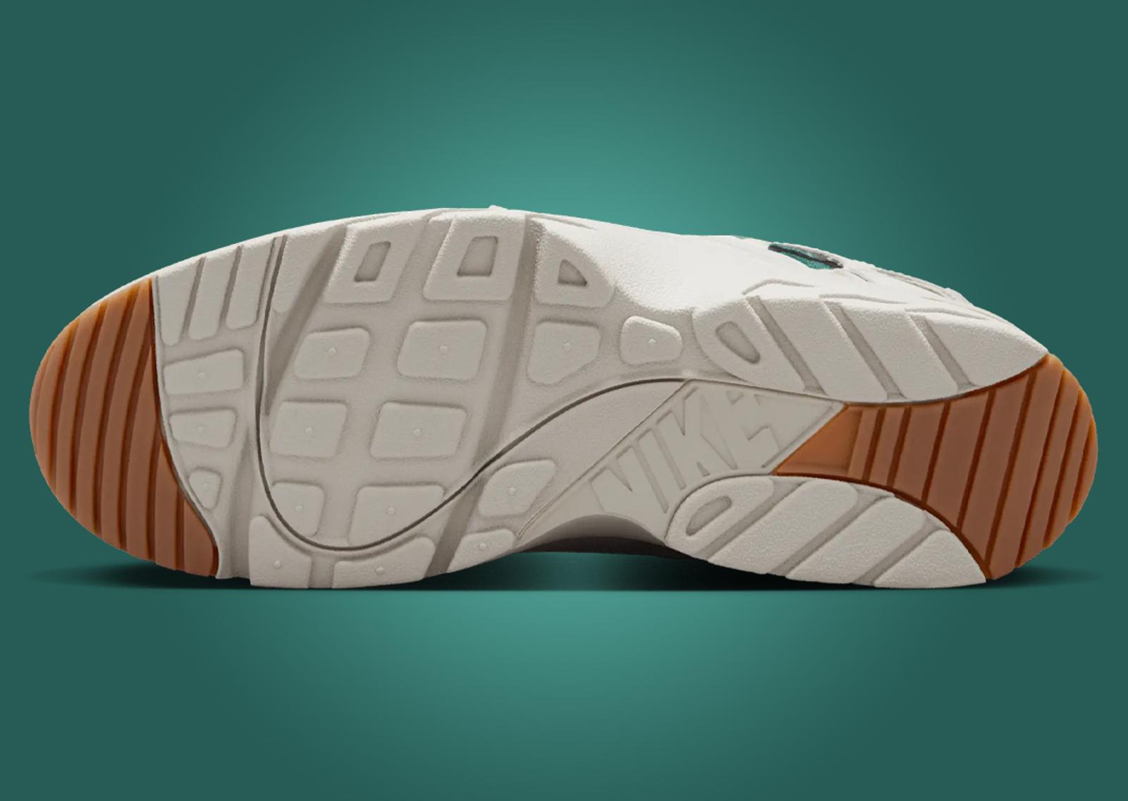 Corteiz x Nike Air Trainer Huarache Light Bone Outsole