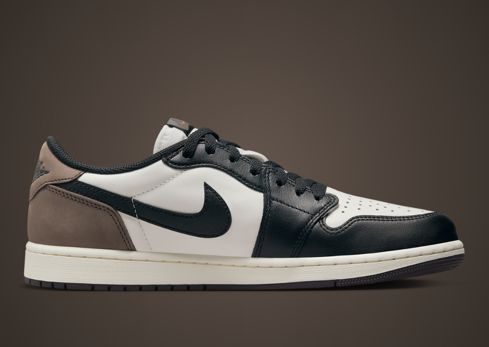 Air Jordan 1 Retro Low OG Mocha Medial