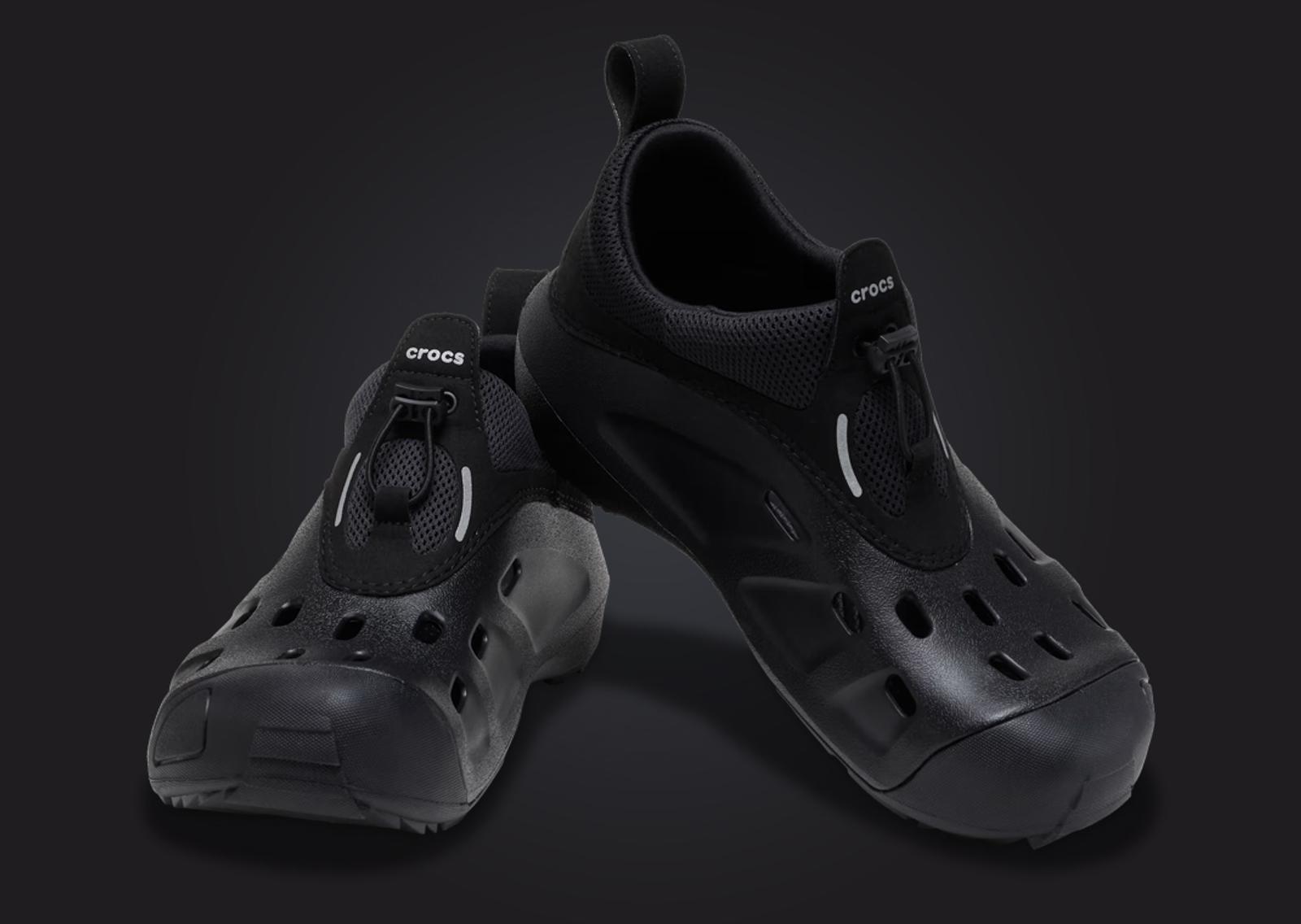 Crocs Quick Trail Low Black Angle