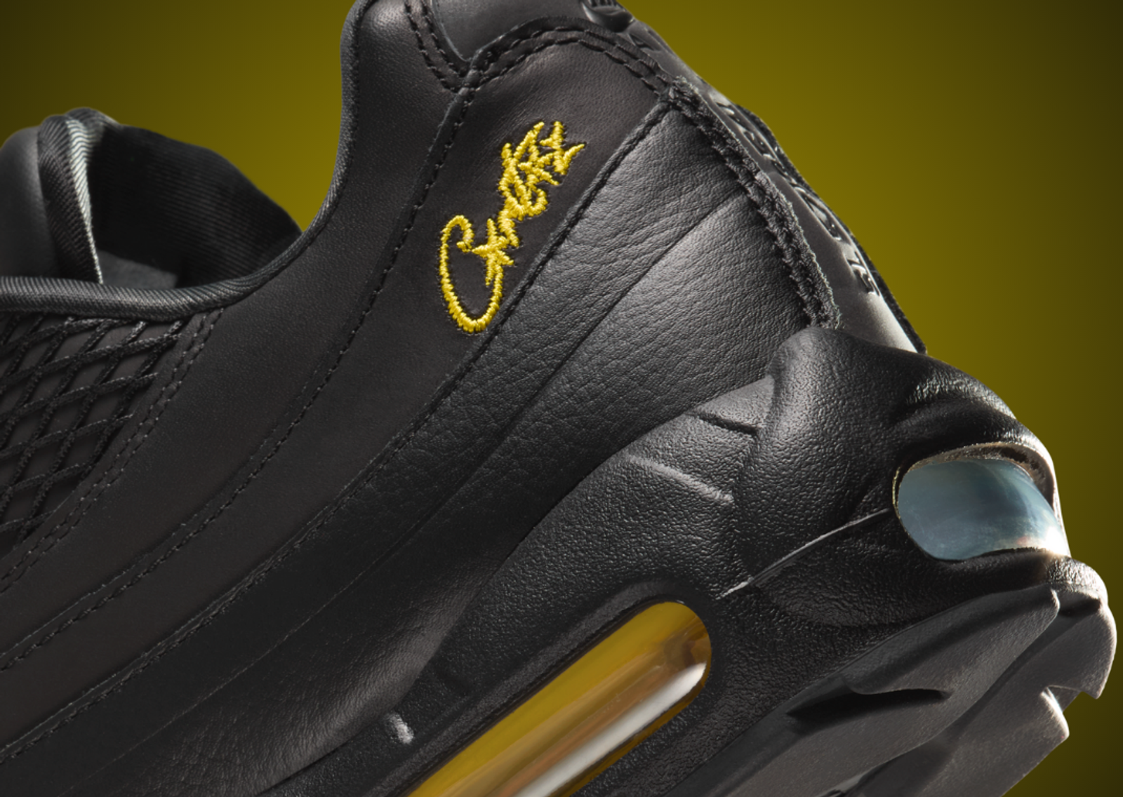 Corteiz x Nike Air Max 95 Black Tour Yellow Heel Detail