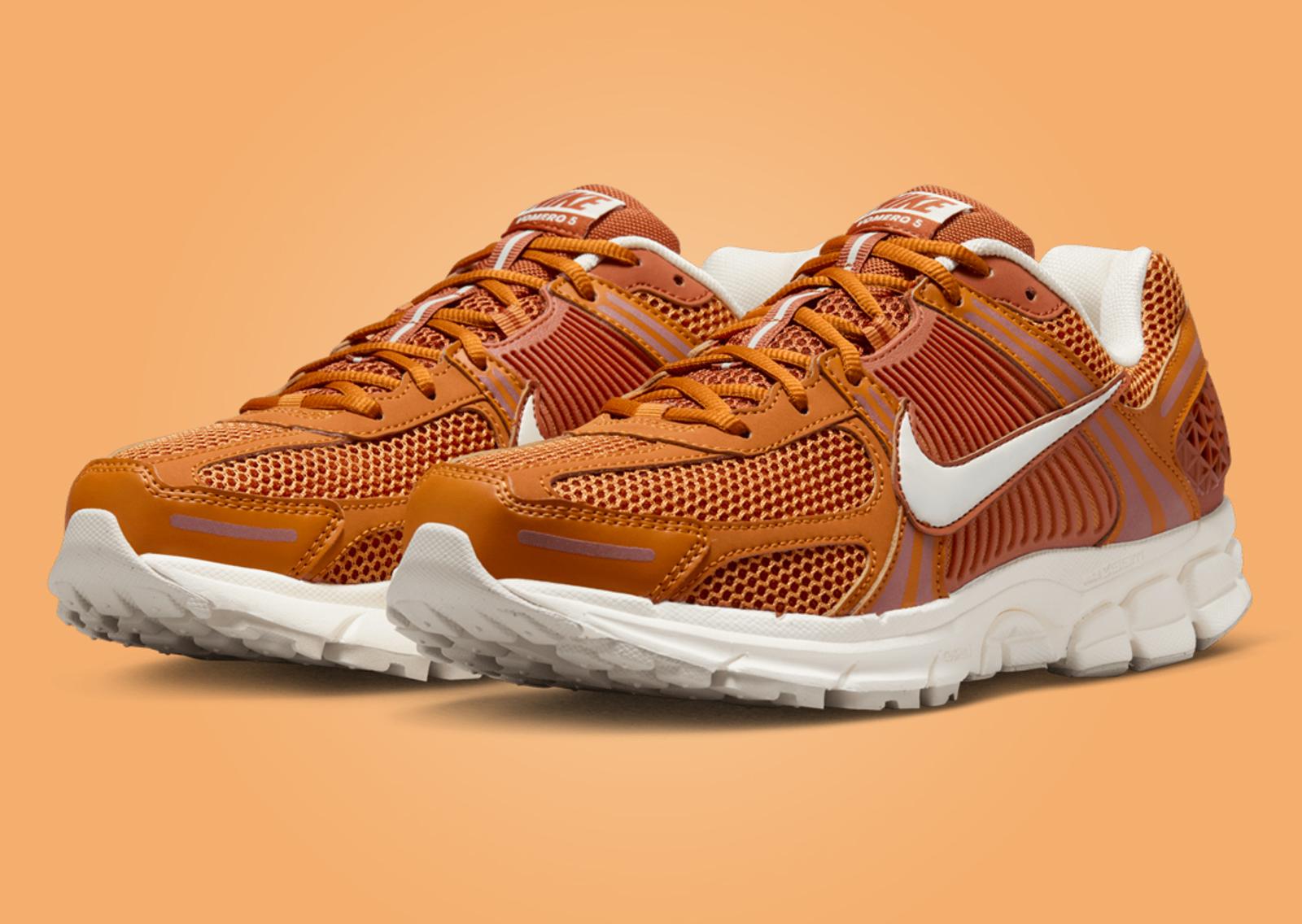 Nike Zoom Vomero 5 Monarch Dark Russet Angle