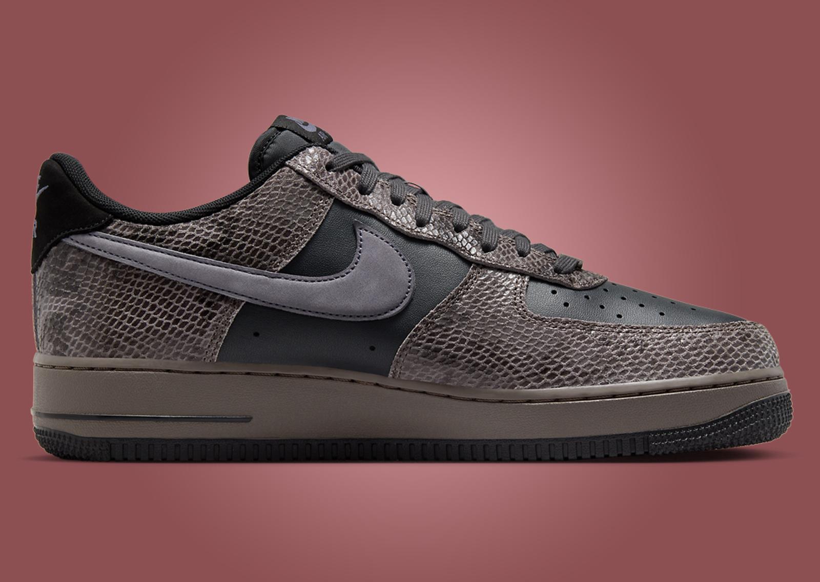 Nike Air Force 1 Low Snakeskin Off Noir Medial