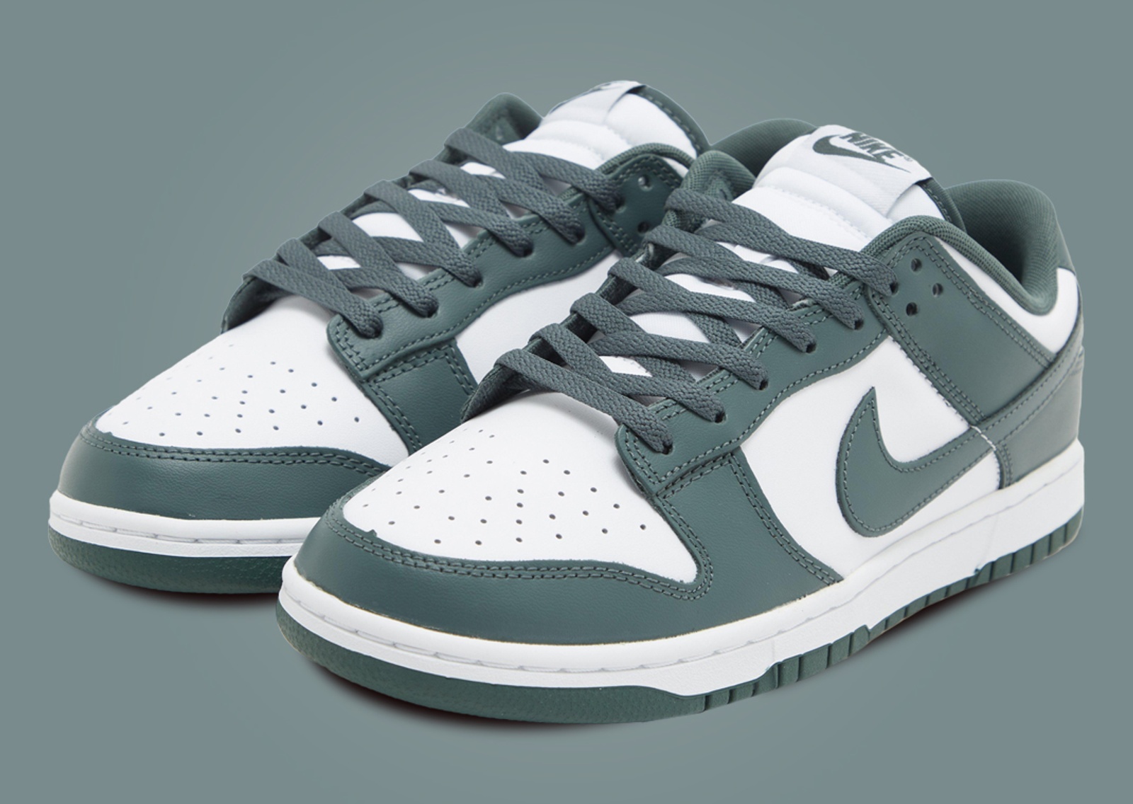 Nike Dunk Low Vintage Green