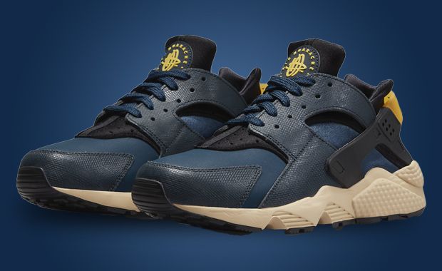 Nike s Air Huarache NBHD Armory Navy Is Made With Winter In Mind