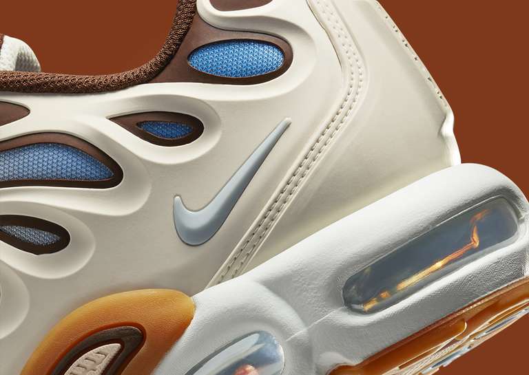 Nike Air Max Plus Drift Phantom Cacao Wow Heel Detail