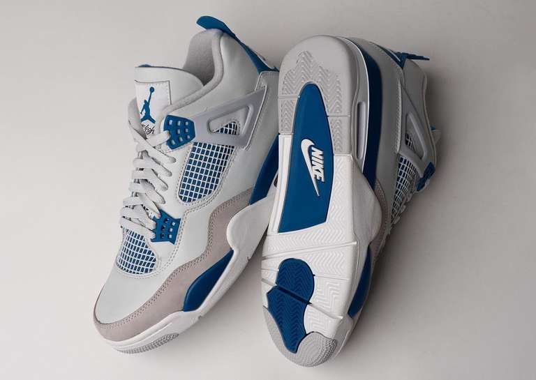 Air Jordan 4 Retro Military Blue Top and Outsole