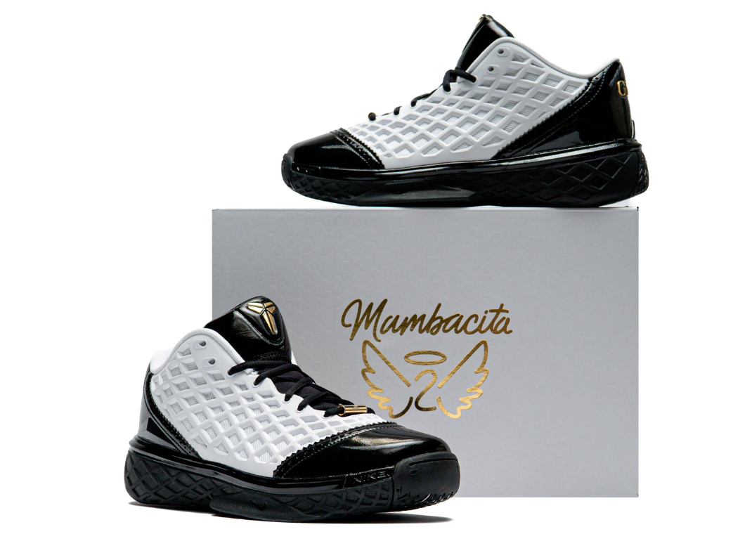 シューズ(男性用) kobe3 low gigi 26.5 New Images Show the Gigi Details on the Kobe 3 Protro Low Mambacita