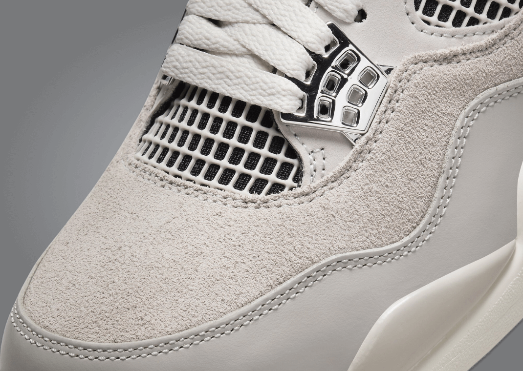 あやさん専用　Jordan Air Jordan 4 ホワイト/グレー The Women's Exclusive Air Jordan 4 Retro Craft Frozen Moments