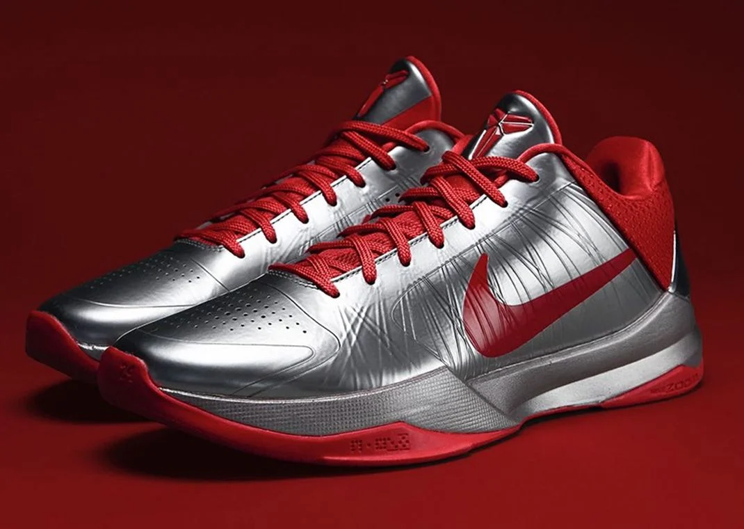 シューズ(男性用) Nike Kobe5 Caitlin Clark PE Caitlin Clark Launches Her First Nike PE Sneaker: Kobe 5