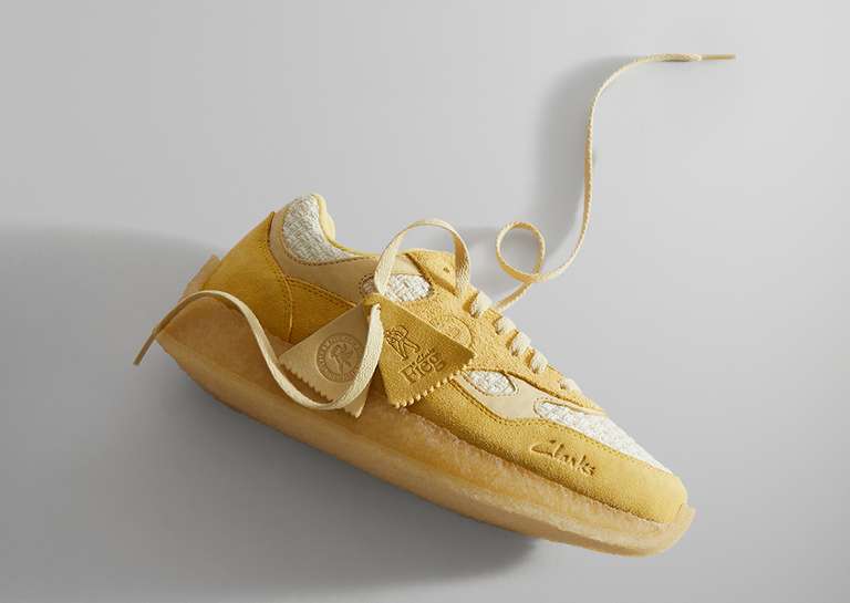 8th St by Ronnie Fieg for Clarks Originals Lockhill Yellow Combi Angle