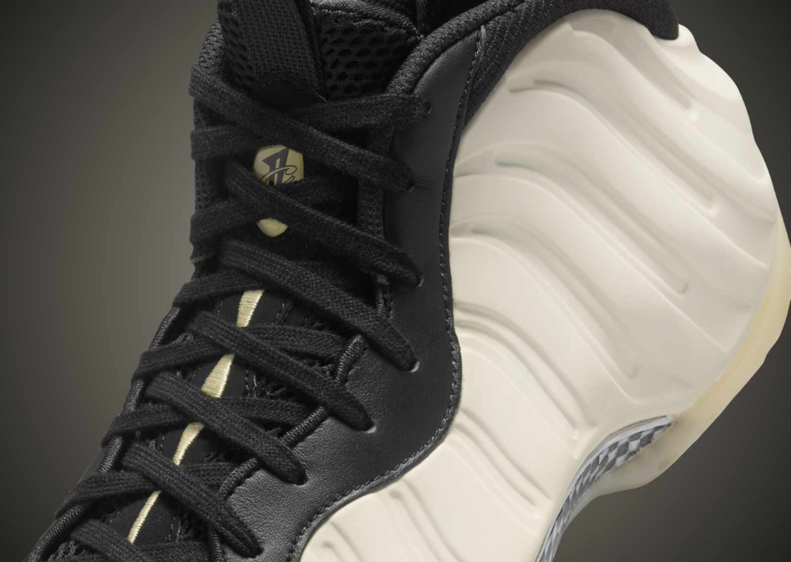 Nike Air Foamposite One Light Orewood Brown Tongue Detail