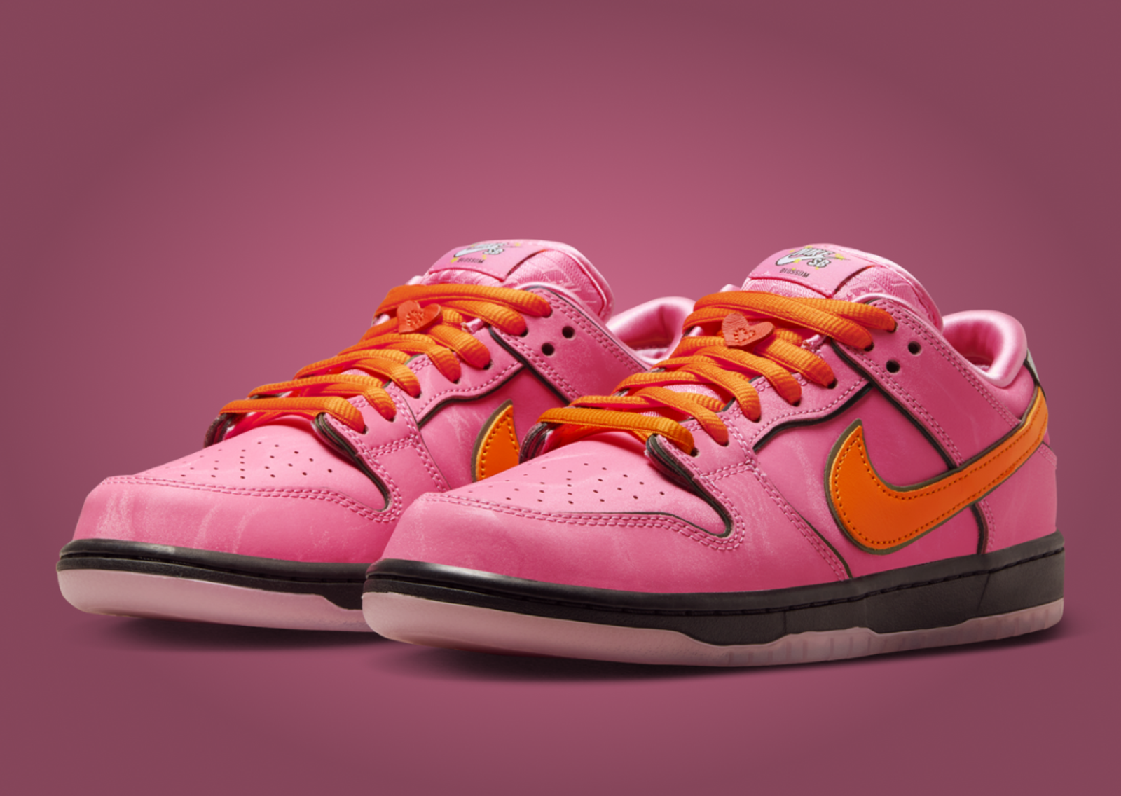 The Powerpuff Girls x Nike SB Dunk Low Pro QS Blossom Angle